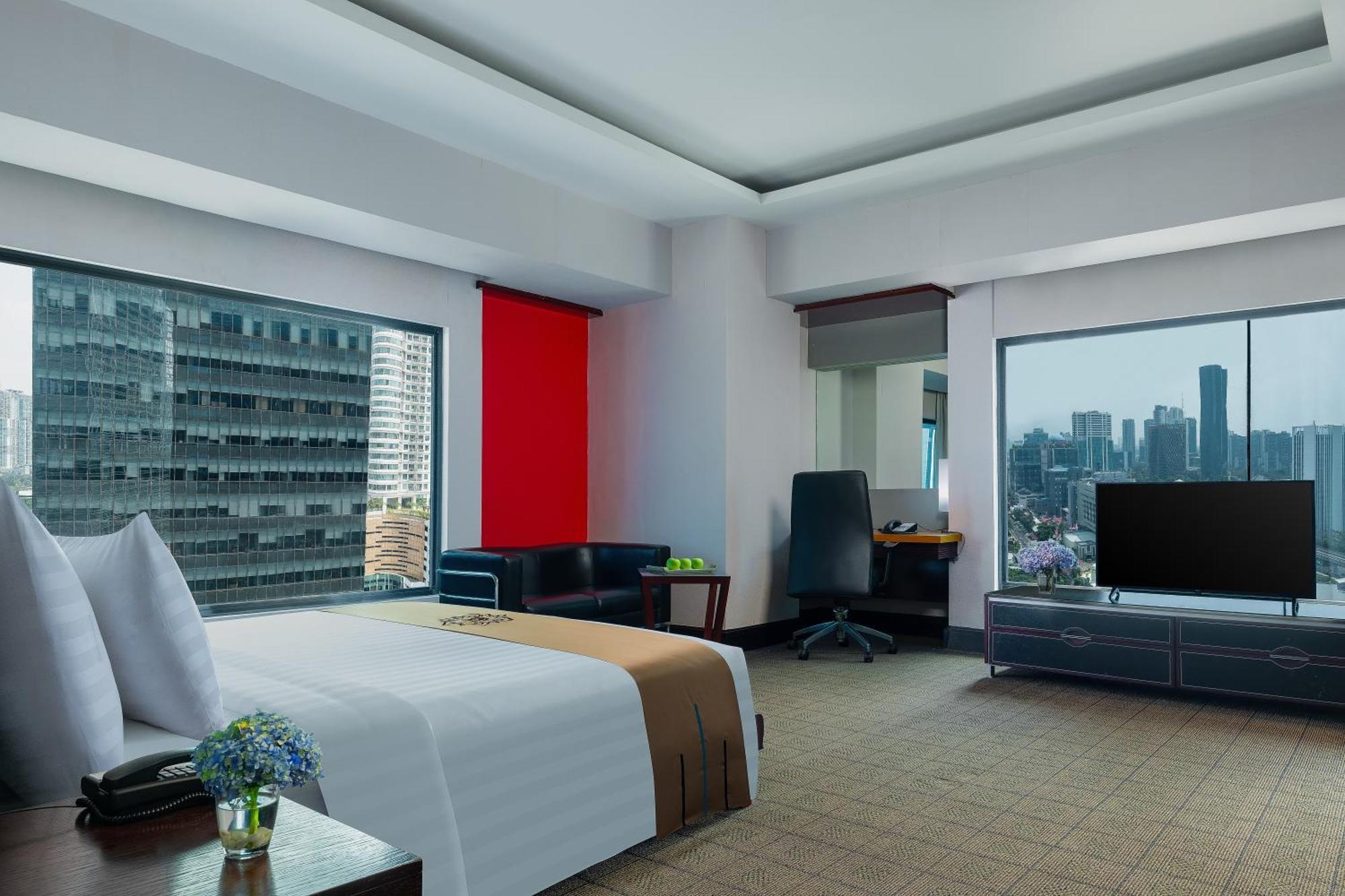 Manhattan Hotel Giacarta Esterno foto