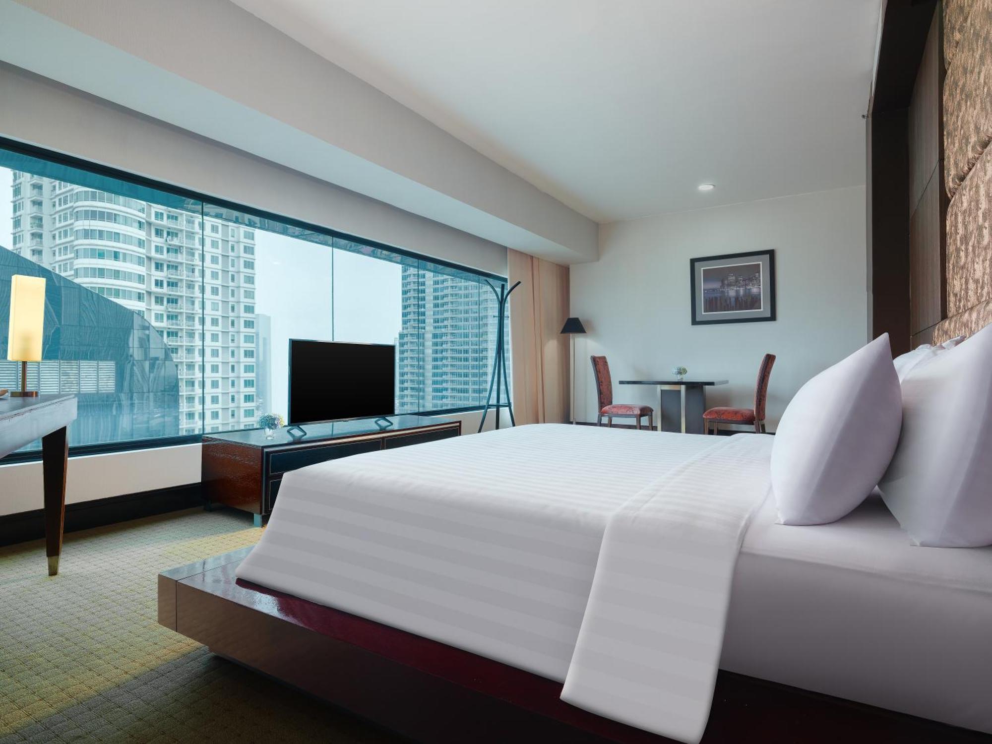 Manhattan Hotel Giacarta Esterno foto